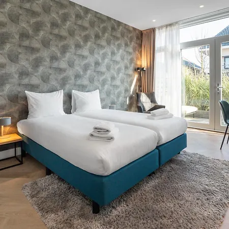 Boutique At Sea Hotel *