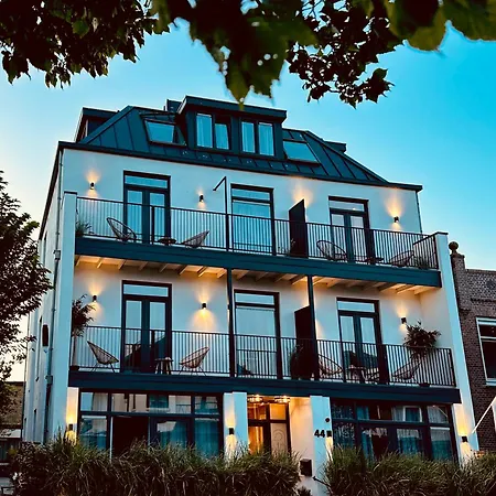 Ocean House *