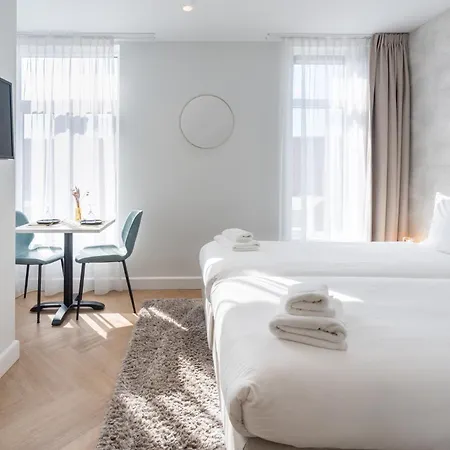 Boutique At Sea מלון *