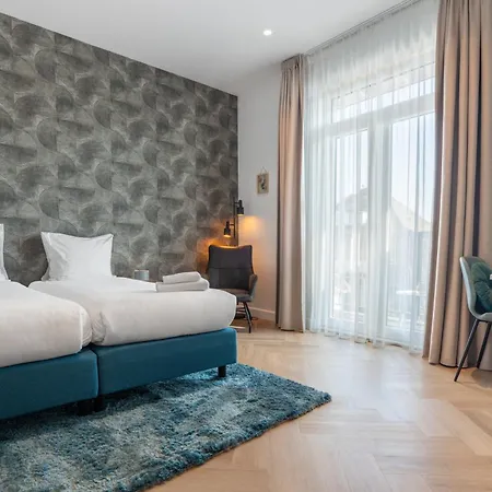 Hotel Boutique At Sea